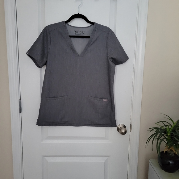 SOLD FIGS Graphite Scrub Set Medium - Picture 2 of 5